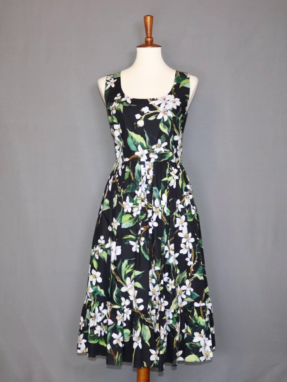 Dolce & Gabbana Size 44 Dress Black Green Floral Orange Blossom Midi Dress